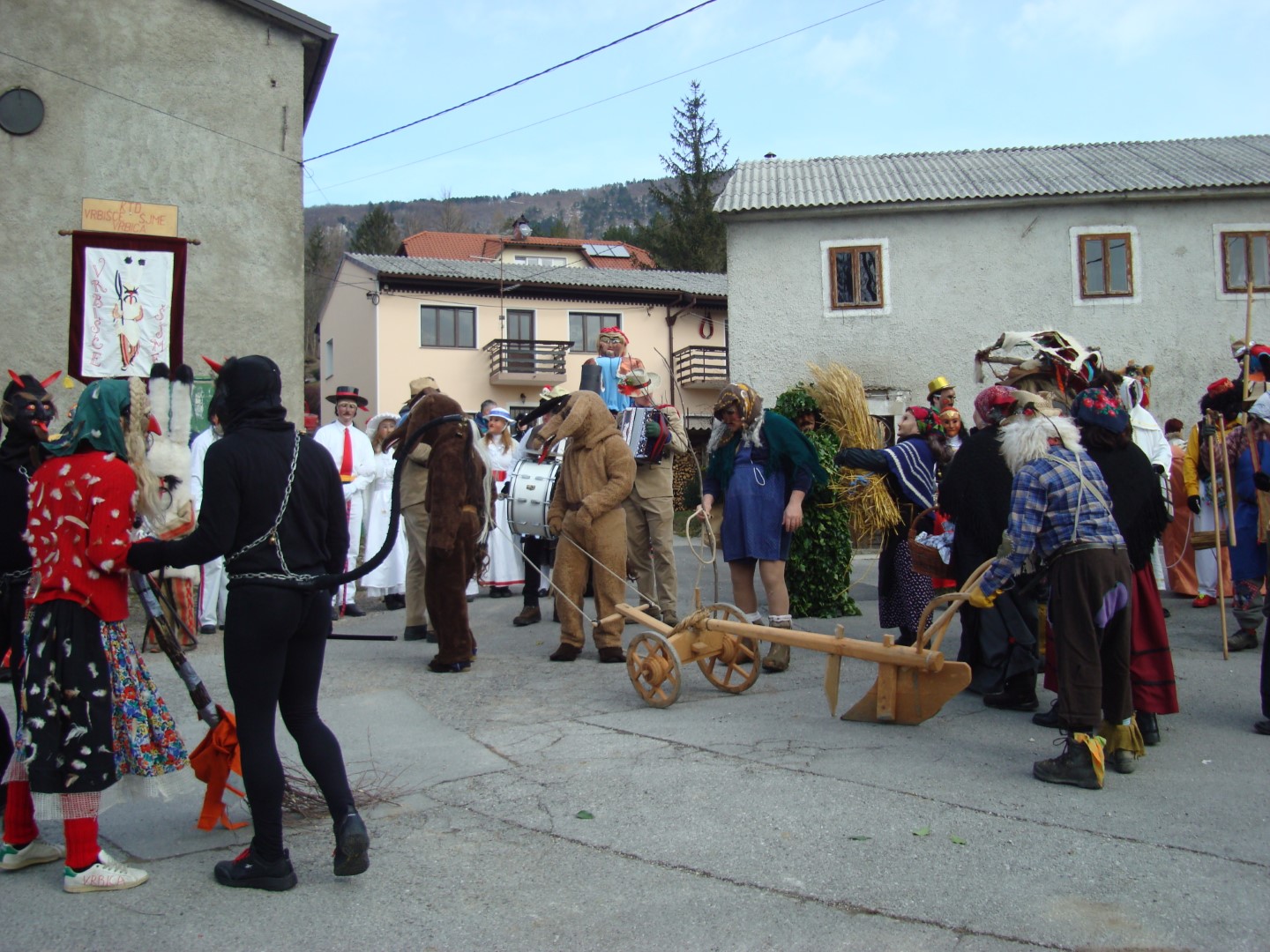 Shrovetide custom in Vrbica