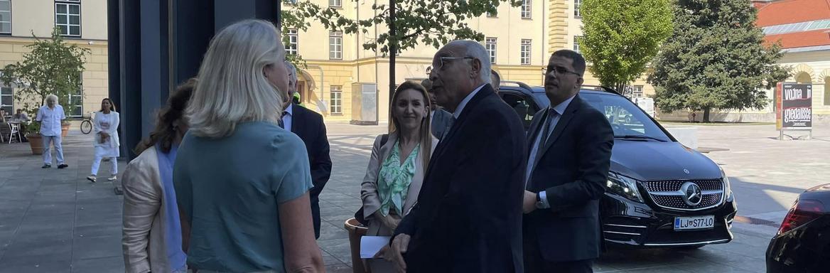 Obisk alžirskega zunanjega ministra
