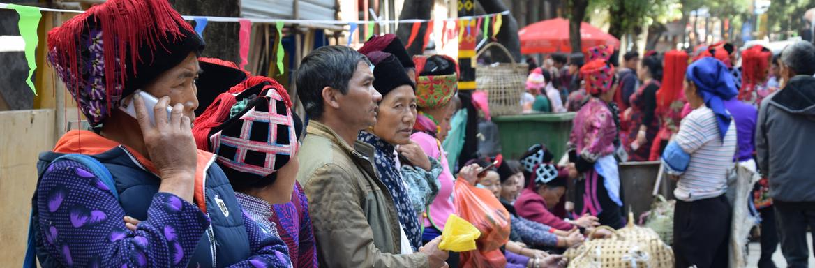 Modernizacija v izoliranem podeželju, Luchun, provinca Yunnan, etnična skupina Hani. Foto Peter Zupanc, 2017 (Osebni arhiv Petra Zupanca)