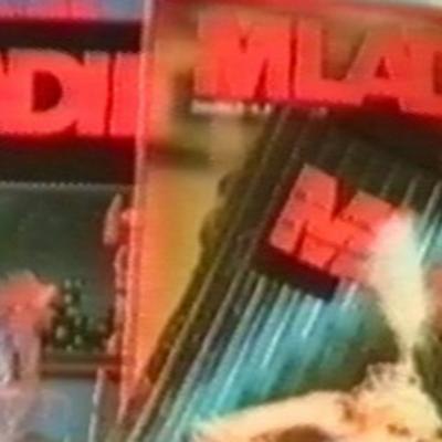Ulični prodajalci Mladine (Nadja Valentinčič Furlan 1988)