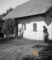 Raziskovanje etnološke dediščine na terenu - fotografije iz dokumentacije SEM