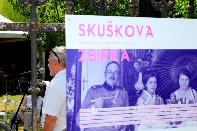 Odprtje panojske razstave o Vzhodnoazijskih zbirkah v Sloveniji