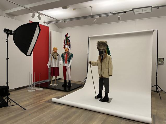 Ob koncu razstave Ponikovske mačkare smo postavili premični fotografski studio