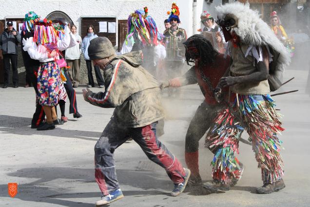 Drežniški in Ravenski pust, foto: Register nesnovne kulturne dediščine