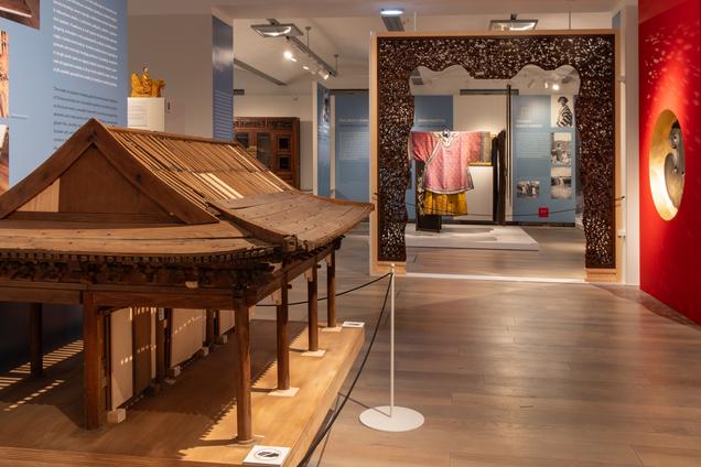 Razstava Azija sredi Ljubljne: Življenje Skuškove zbirke, Foto: Blaž Verbič