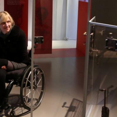 Vse razstave v SEM si je mogoče ogledati z invalidskimi vozički