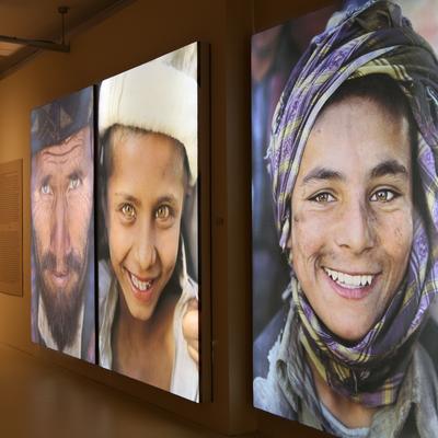 Portreti na razstavi Afganistan
