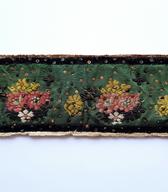 Čelnik iz brokatne tkanine z dodatno našitimi kovinskimi okraski / neznanega izvira / iz zbirke SEM / foto: J. Žagar. 