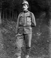 Peter Naglič v uniformi.