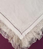 Peča iz finega bombaža, z drobno belo vezenino / Prosek pri Trstu / 19. stol. / iz zbirke SEM / foto: J. Žagar.