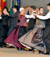 Ples sotiš na folklornem festival. Beltinci, 2018. © B. Rous  