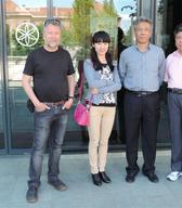 Kitajska delegacija iz Prepovedanega mesta v Pekingu v SEM in mag. Ralf Čeplak Mencin. Foto: arhiv SEM, 2014.